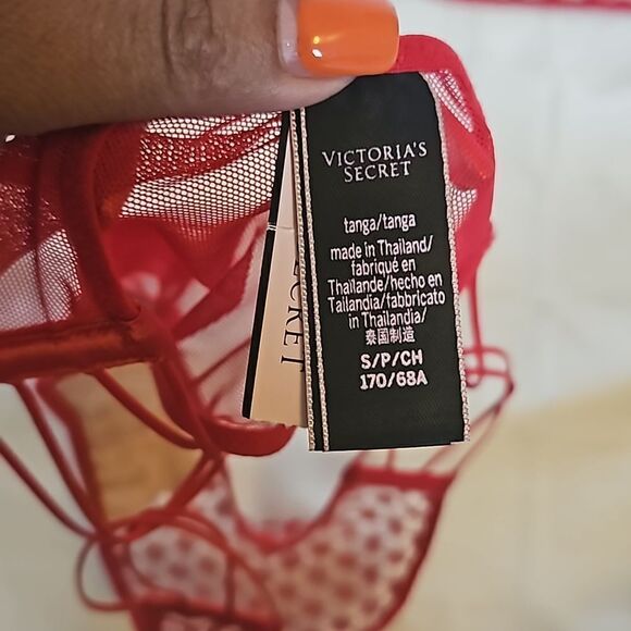 Victoria's Secret Lace Underwire Bra With Matching Underwear 32DD/ Small Red - Picture 7 of 16